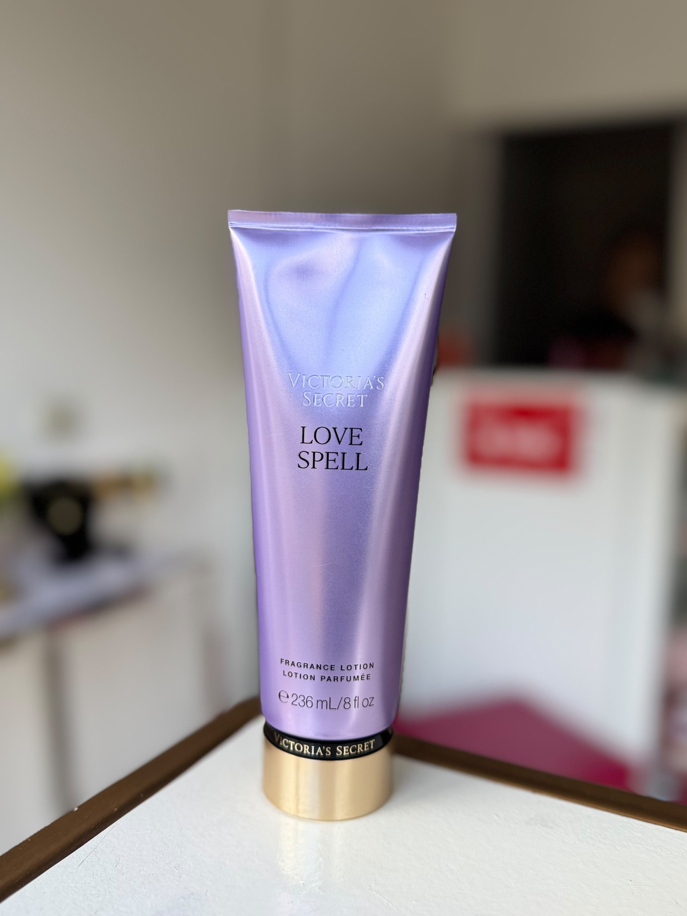 CREMA LOVE SPELL