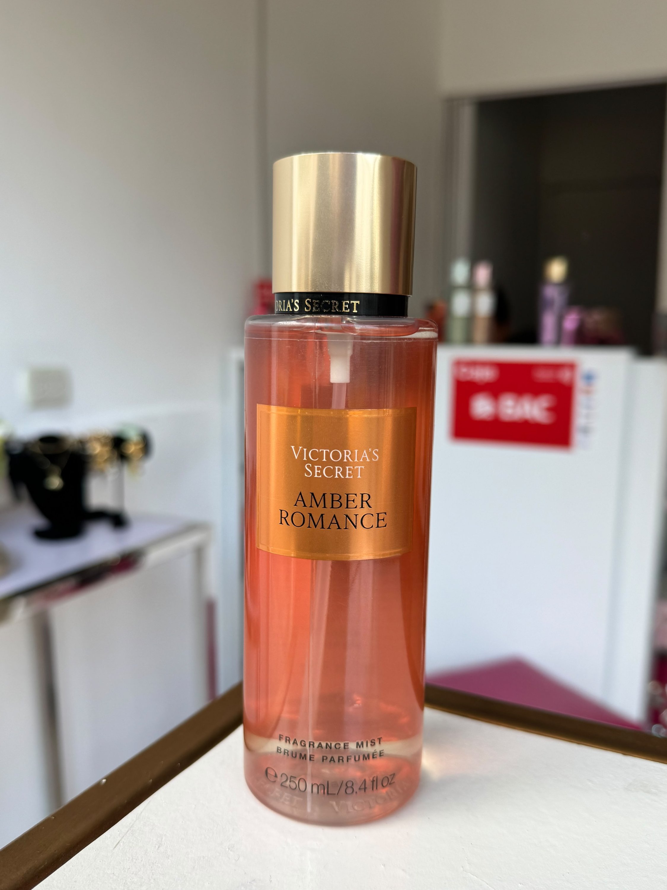 BODY AMBER ROMANCE